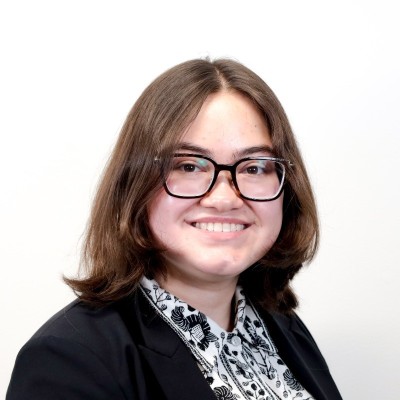 Stella Menzies headshot